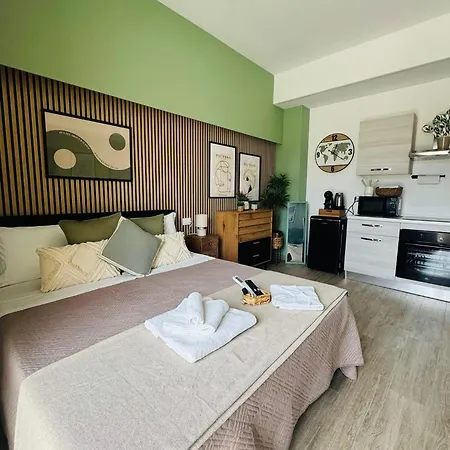 La Botanica - Station *